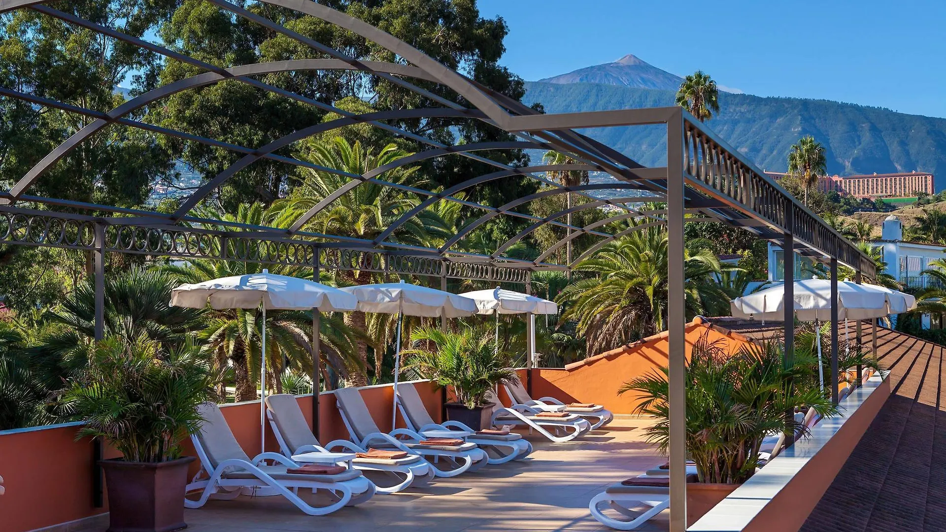 Apartamentos Ambassador Puerto de la Cruz  Puerto de la Cruz (Tenerife)